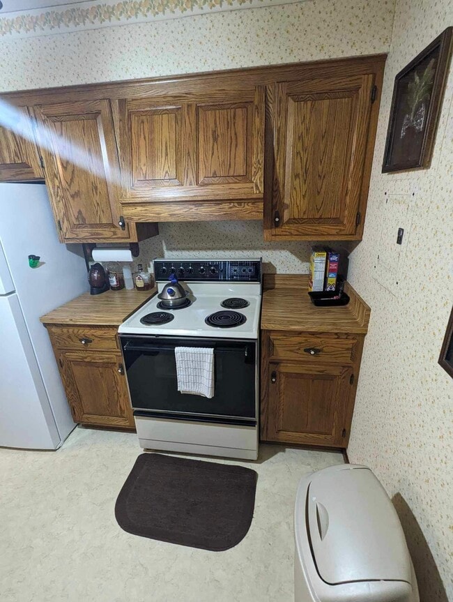 Building Photo - 7630 W Leon Terrace