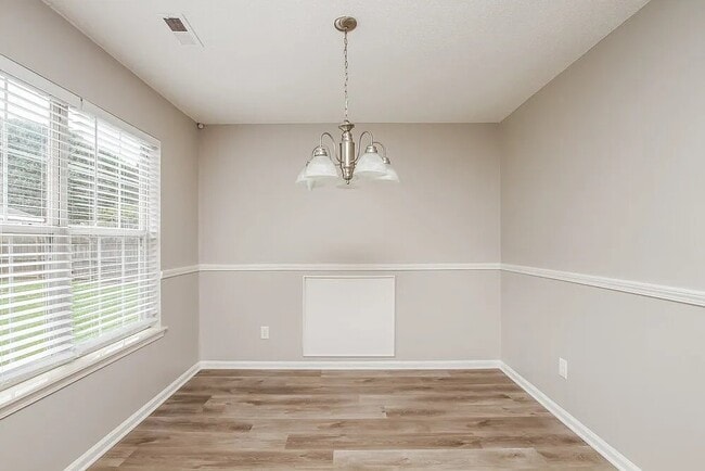 Building Photo - 8809 Little Hampton Pl