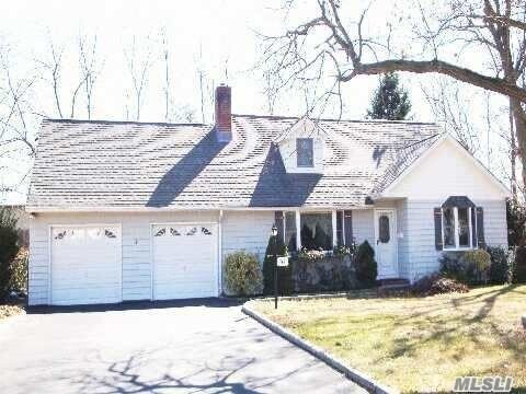 Primary Photo - 119 Hiawatha Dr