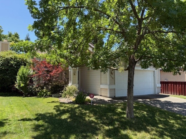 Foto principal - 2440 Julliard Cir