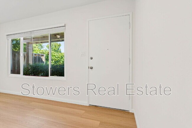 Foto del edificio - 2535 Heatherlark Cir
