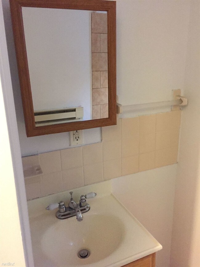 Foto del edificio - 5220 Wayne Ave