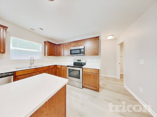 Foto del edificio - 4211 Offshore Dr