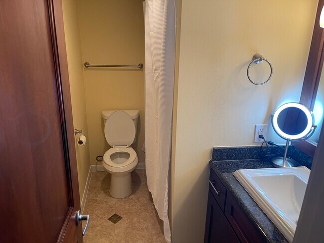 Building Photo - 3525 Sage Rd