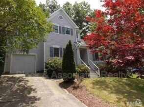 Building Photo - 223 Mint Hill Dr