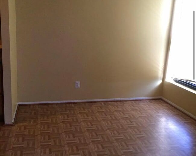 Building Photo - 130 Duvall Ln
