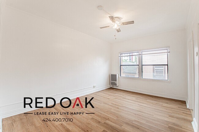 Building Photo - 2850 Leeward Ave