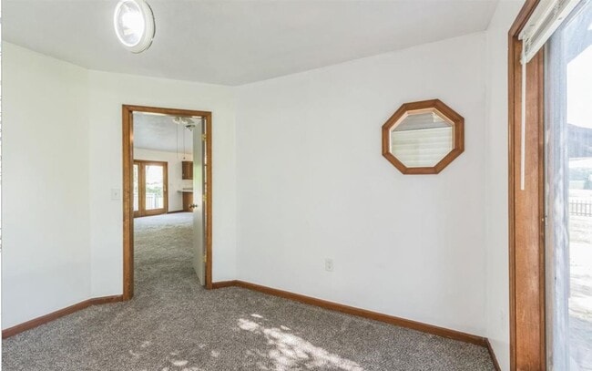 Building Photo - Huge yard on a corner lot.  Just out of town but close to everything