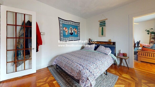 Foto del edificio - 101 Mills St