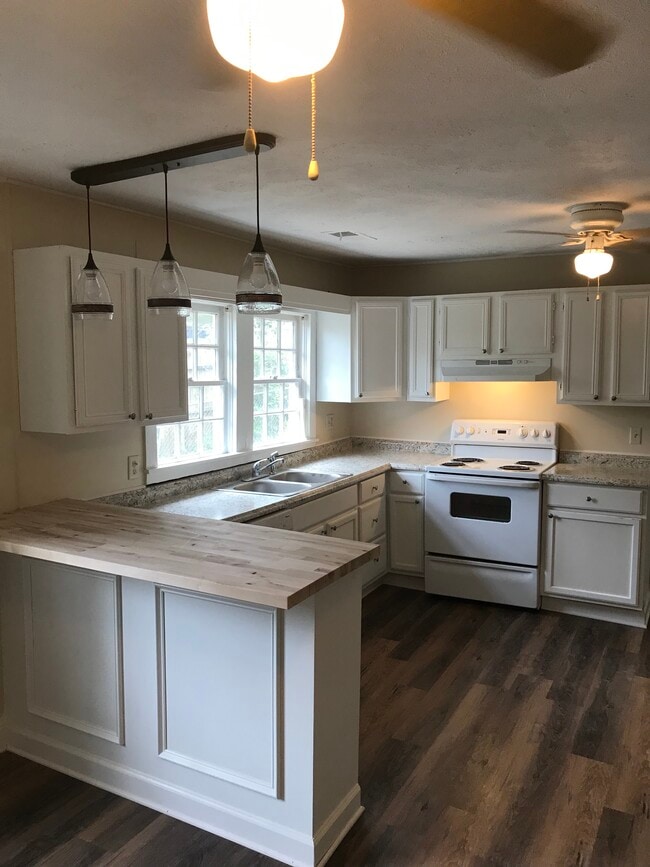 Cocina - 214 Mara St