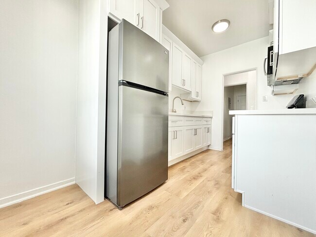 Foto del edificio - 1812 W 36th St