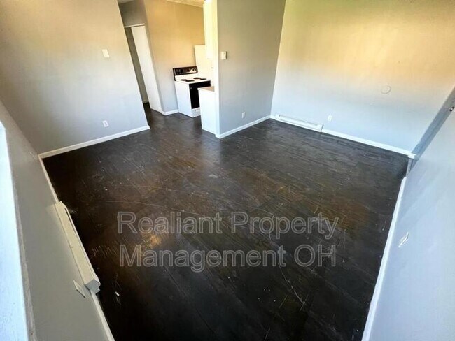 Foto del edificio - 2486 White St