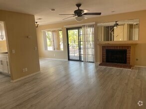 Building Photo - 1038 Grape St