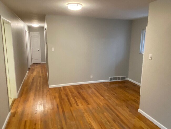 Building Photo - Delmar Blvd. 7265-7267