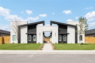 Building Photo - 12 N 25th St