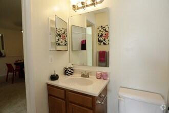 Model home furniture store manassas va Model home furniture store manassas va
