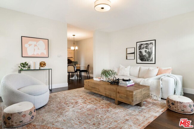 Sala de estar - 4520 W 11th Pl