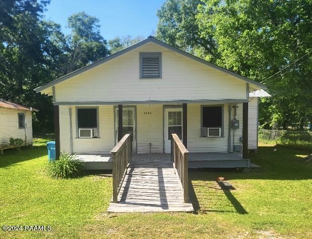 1063 Mouton Ave  