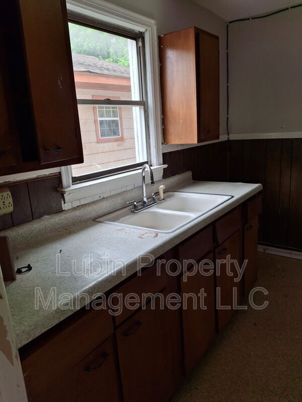 Foto del edificio - 1609 Oakwood St