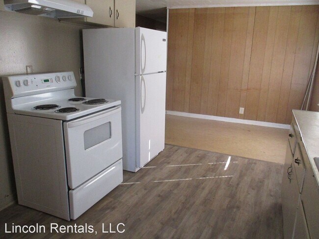 Building Photo - 3 br, 1 bath House - 1416 S. Vienna Street