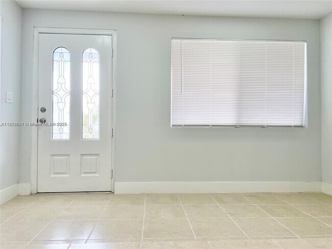 Building Photo - 430 NW 51st Ave