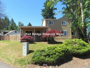 Building Photo - 5585 SE 128th Ave