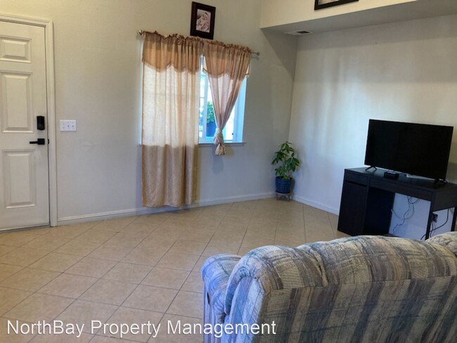 Foto del edificio - 3 br, 2 bath House - 116 Esmond Circle