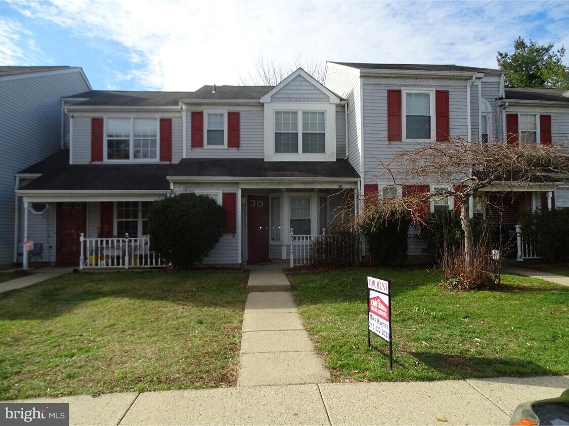 65 Taylors Way, Holland, PA 18966 Townhome Rentals in Holland PA