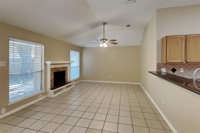 Building Photo - 14518 Enola Dr