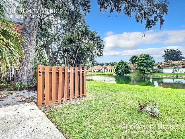 Building Photo - Coastal Charm Meets Modern Living: Your Dr...