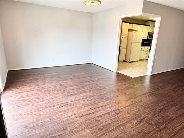 Building Photo - 4014 Ridglea Country Club Dr