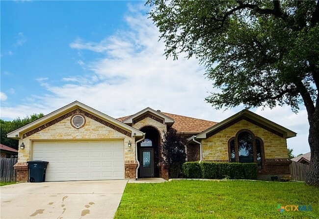 Building Photo - 6403 Flag Stone Dr