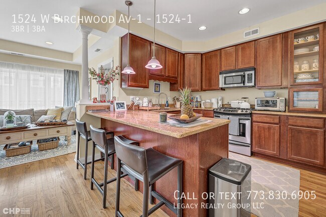 Foto del edificio - 1524 W Birchwood Ave