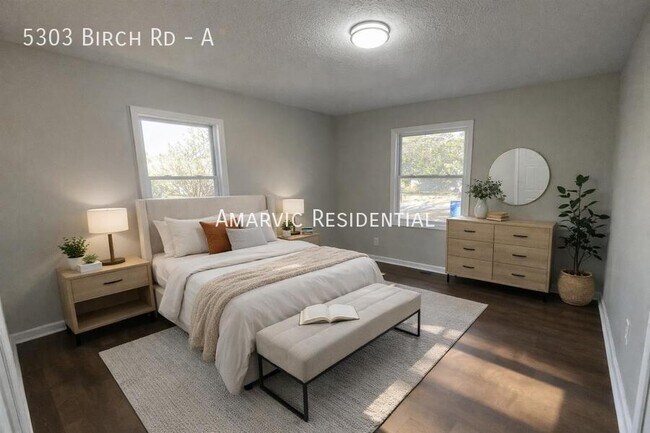 Foto del edificio - 5303 Birch Rd