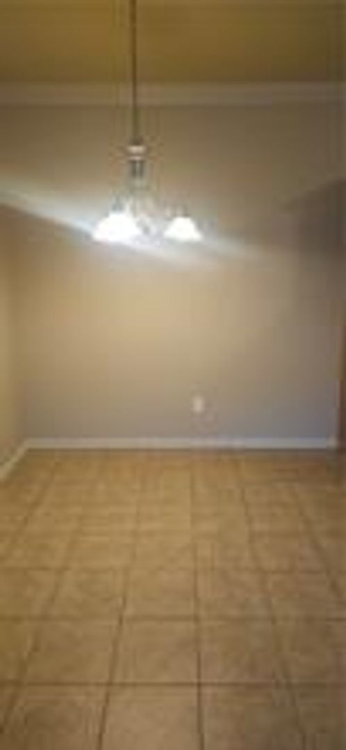 Foto del edificio - 193-195 S Pinyon Point