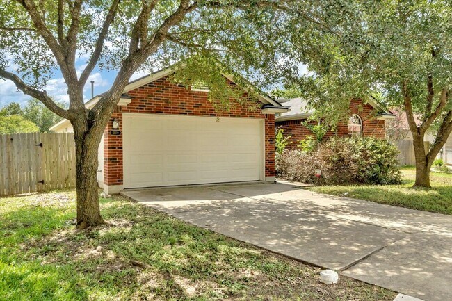 Building Photo - 5600 Netleaf Rd