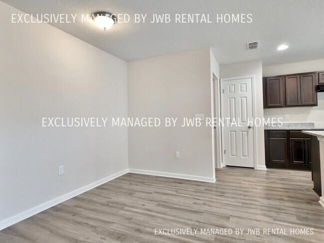 Foto del edificio - 3014 Plum St