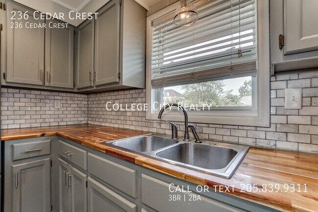 Foto del edificio - 236 Cedar Crest