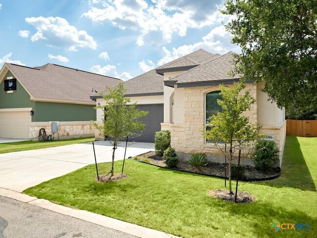Foto del edificio - 530 Carriage House