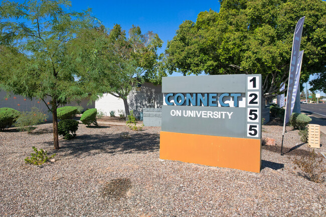 Monument Signage - Connect on University Apartments