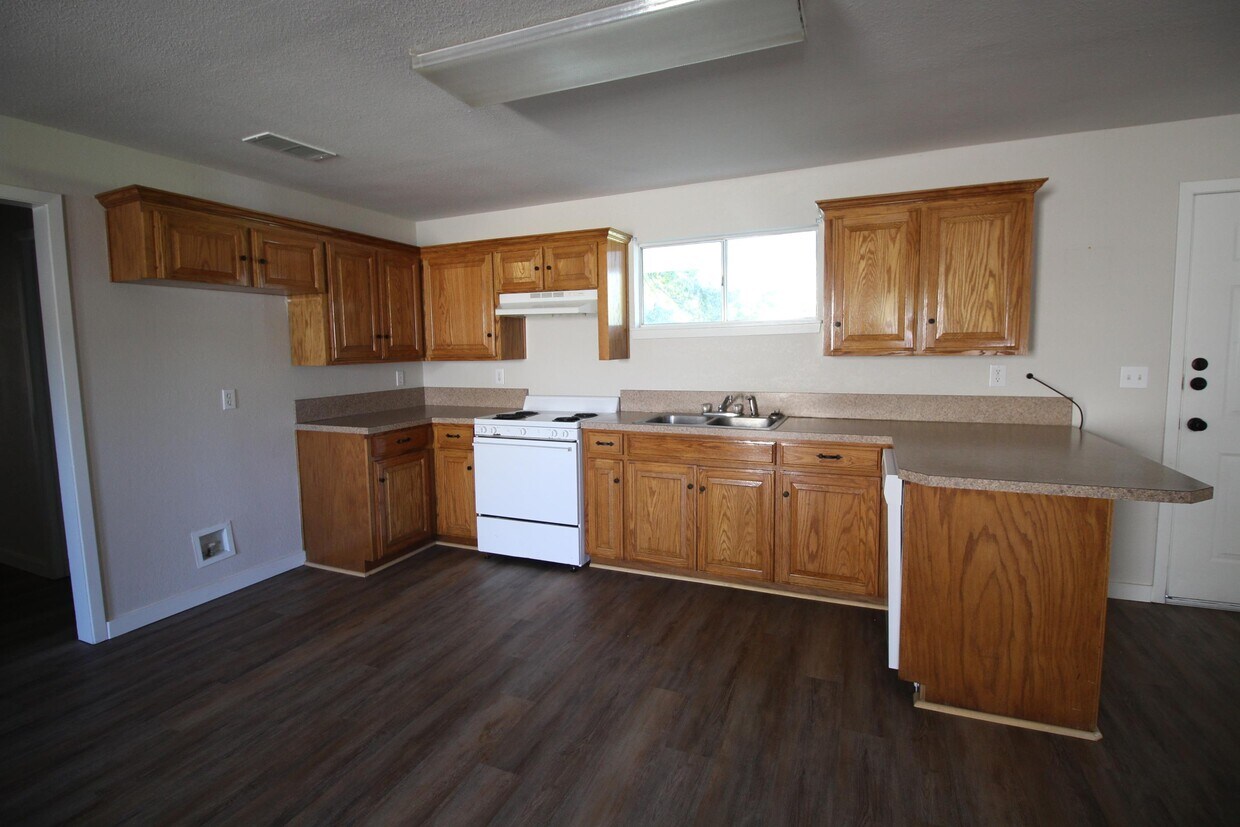 Foto del edificio - 510 Bradburn Rd