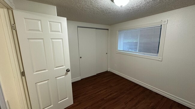 Building Photo - 15616 SE Division St