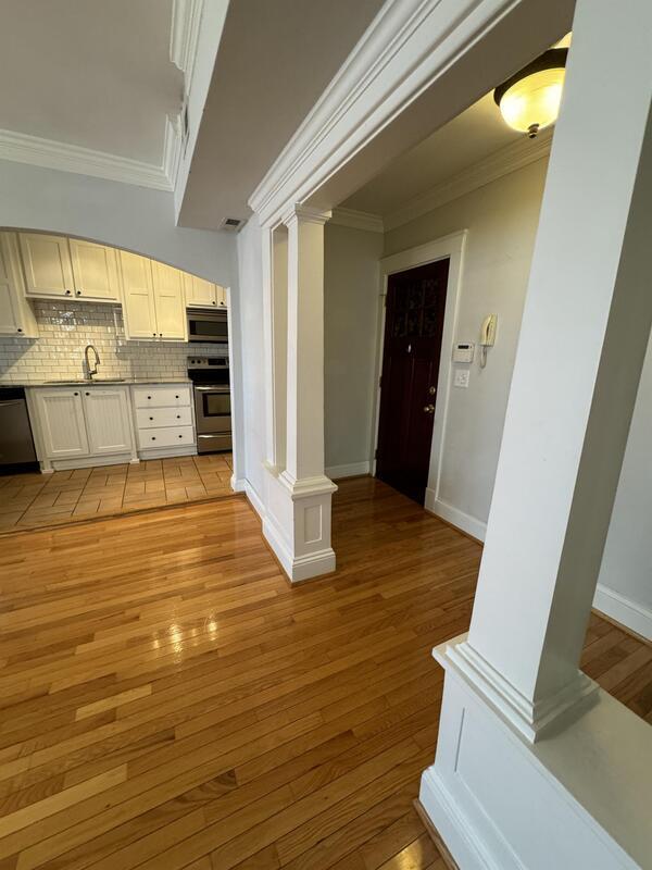 Foto del edificio - 1506 Colonial Ave