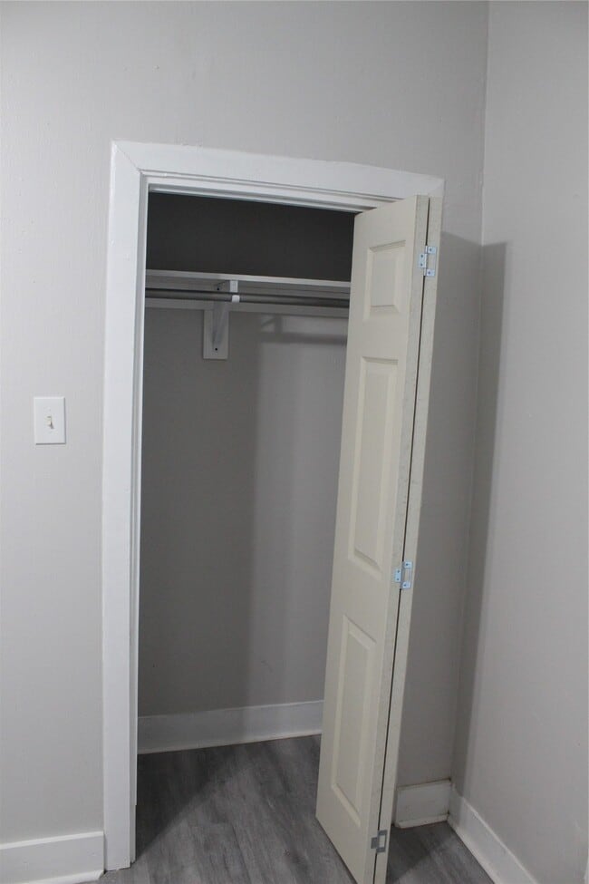 Building Photo - 4125 Avenue M