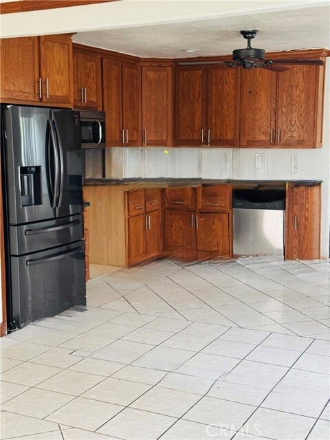 Foto del edificio - 3533 W 116th St
