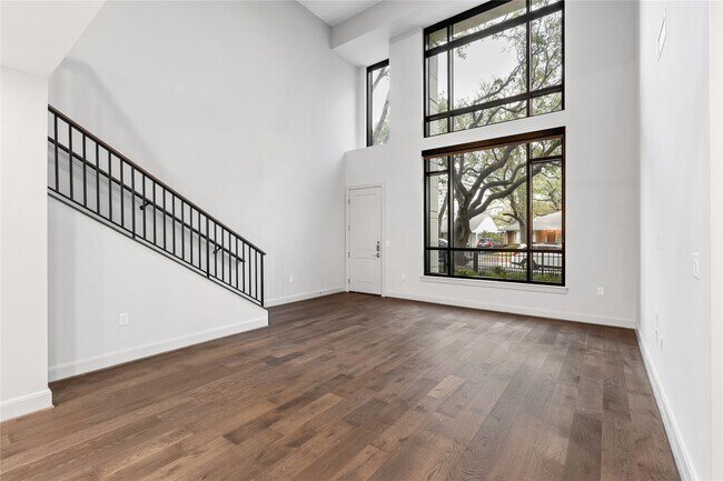 Foto del edificio - 2511 Willowick Rd