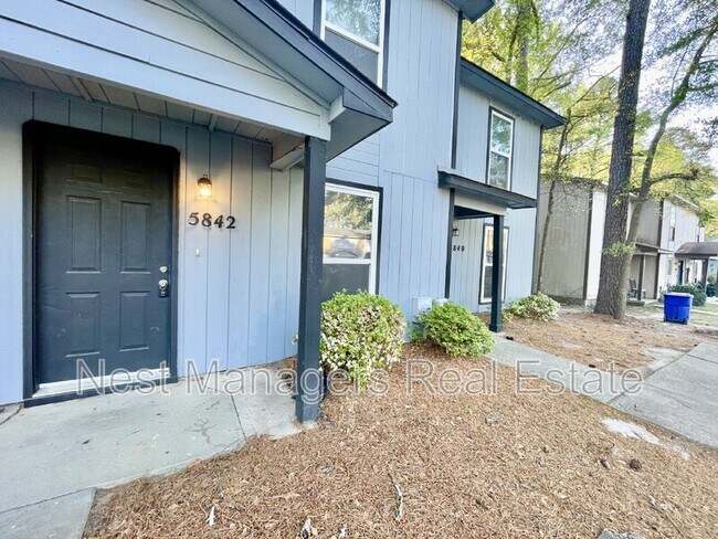 Building Photo - 5842 Aftonshire Dr