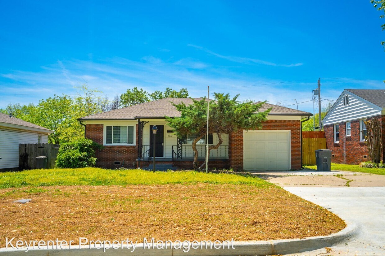 Foto principal - 3 br, 1.5 bath House - 4012 E 27th St