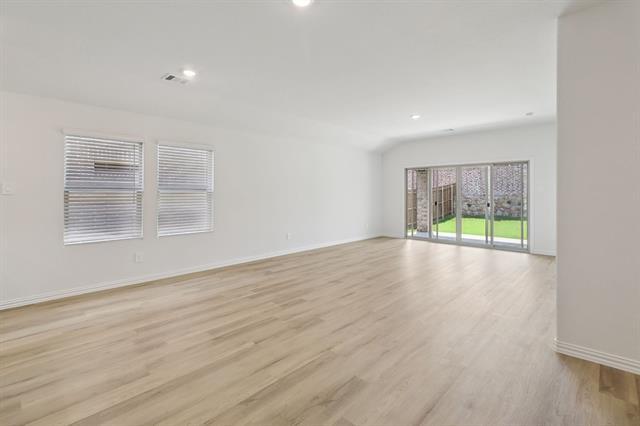 Foto del edificio - 2230 Currents Rd