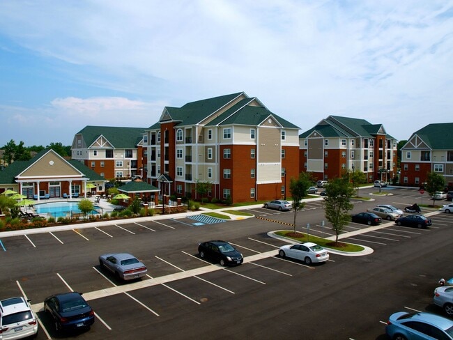 Foto del edificio - A1X | 1 Bed 1 Bath | 860 sf